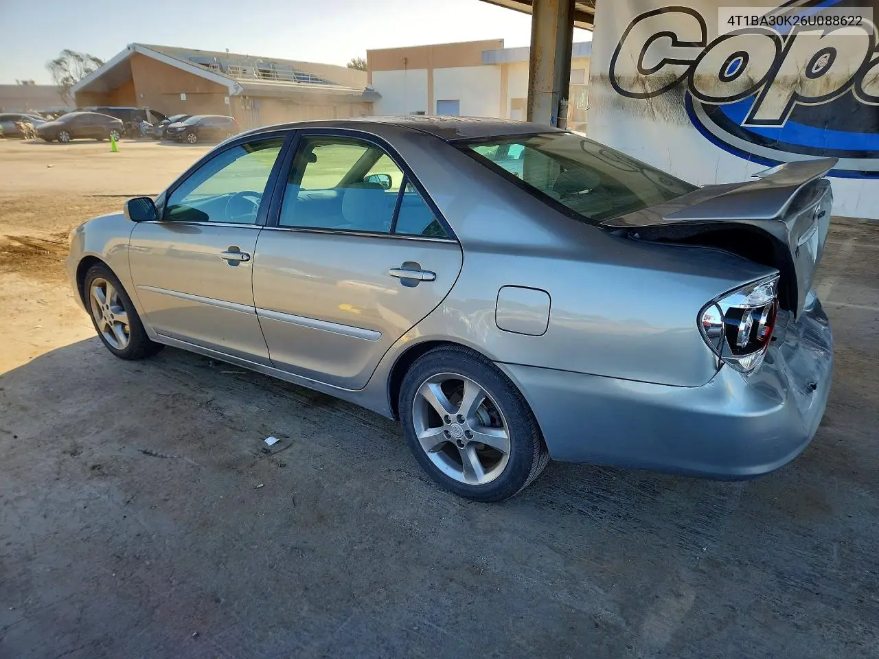 2006 TOYOTA CAMRY VIN 4T1BA30K26U088622 — фото 2