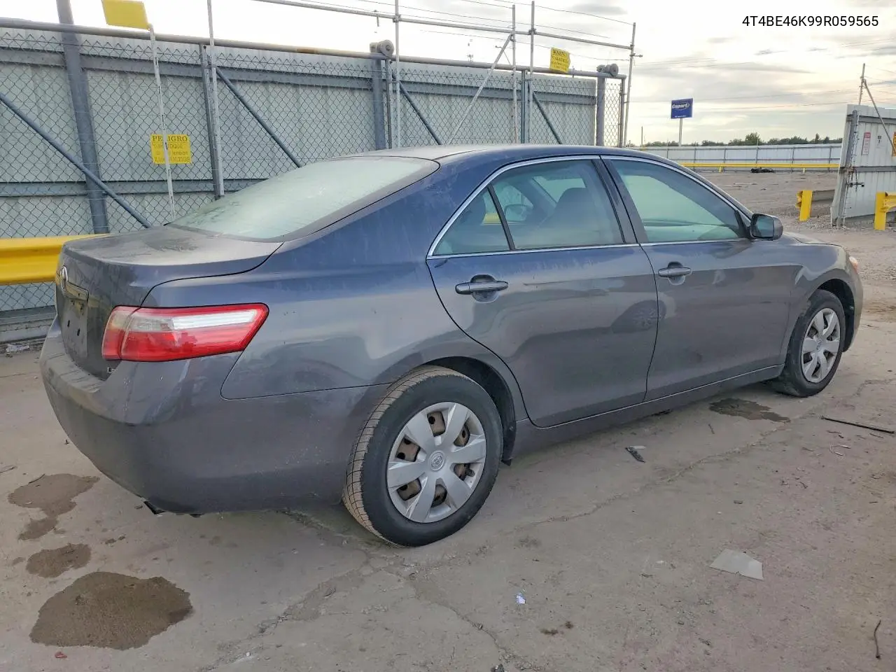 2009 TOYOTA CAMRY VIN 4T4BE46K99R059565 — фото 3