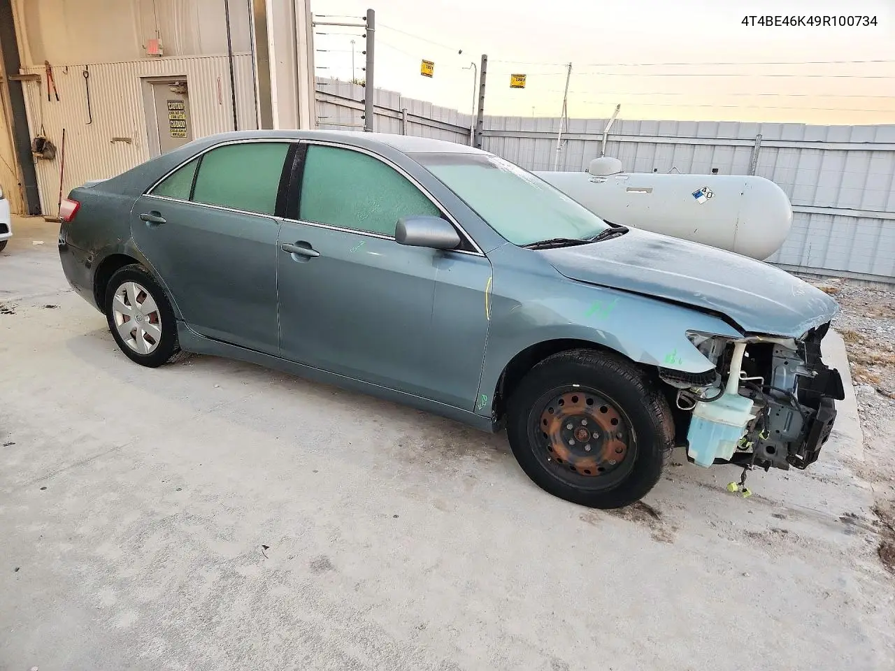 2009 TOYOTA CAMRY VIN 4T4BE46K49R100734 — фото 4