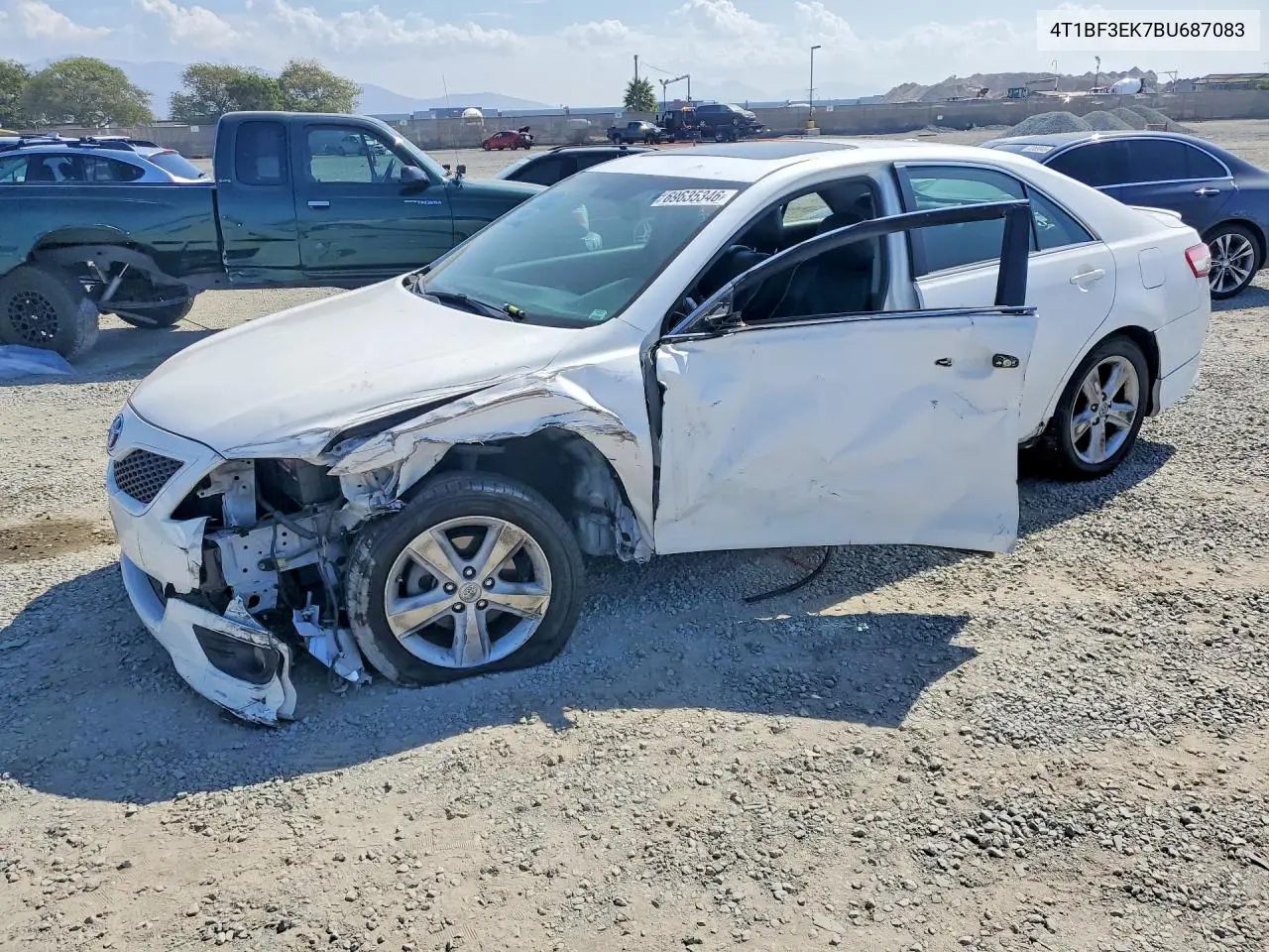 TOYOTA CAMRY 2011, VIN 4T1BF3EK7BU687083