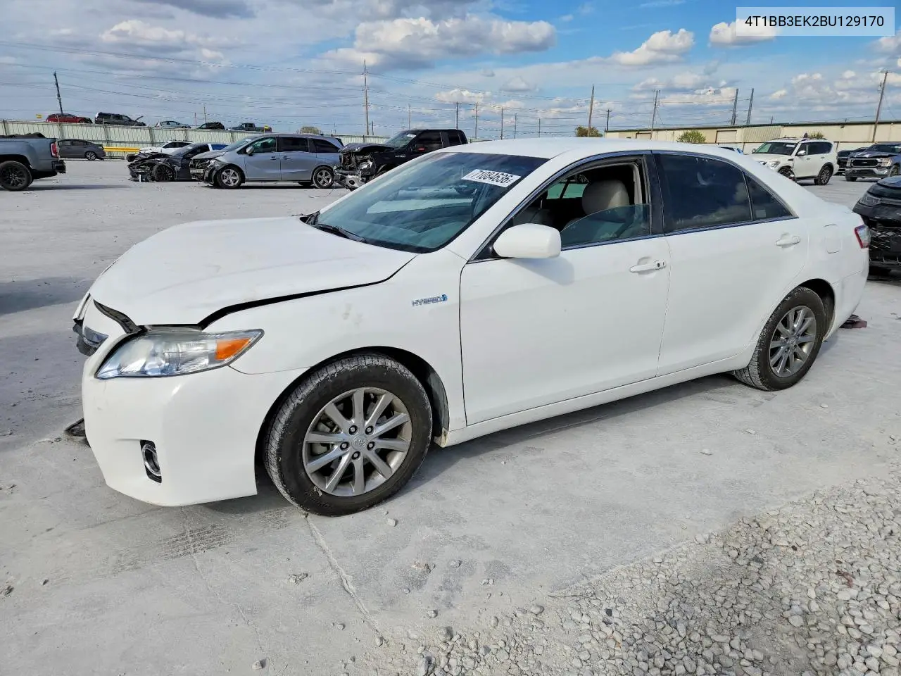 TOYOTA CAMRY 2011, VIN 4T1BB3EK2BU129170