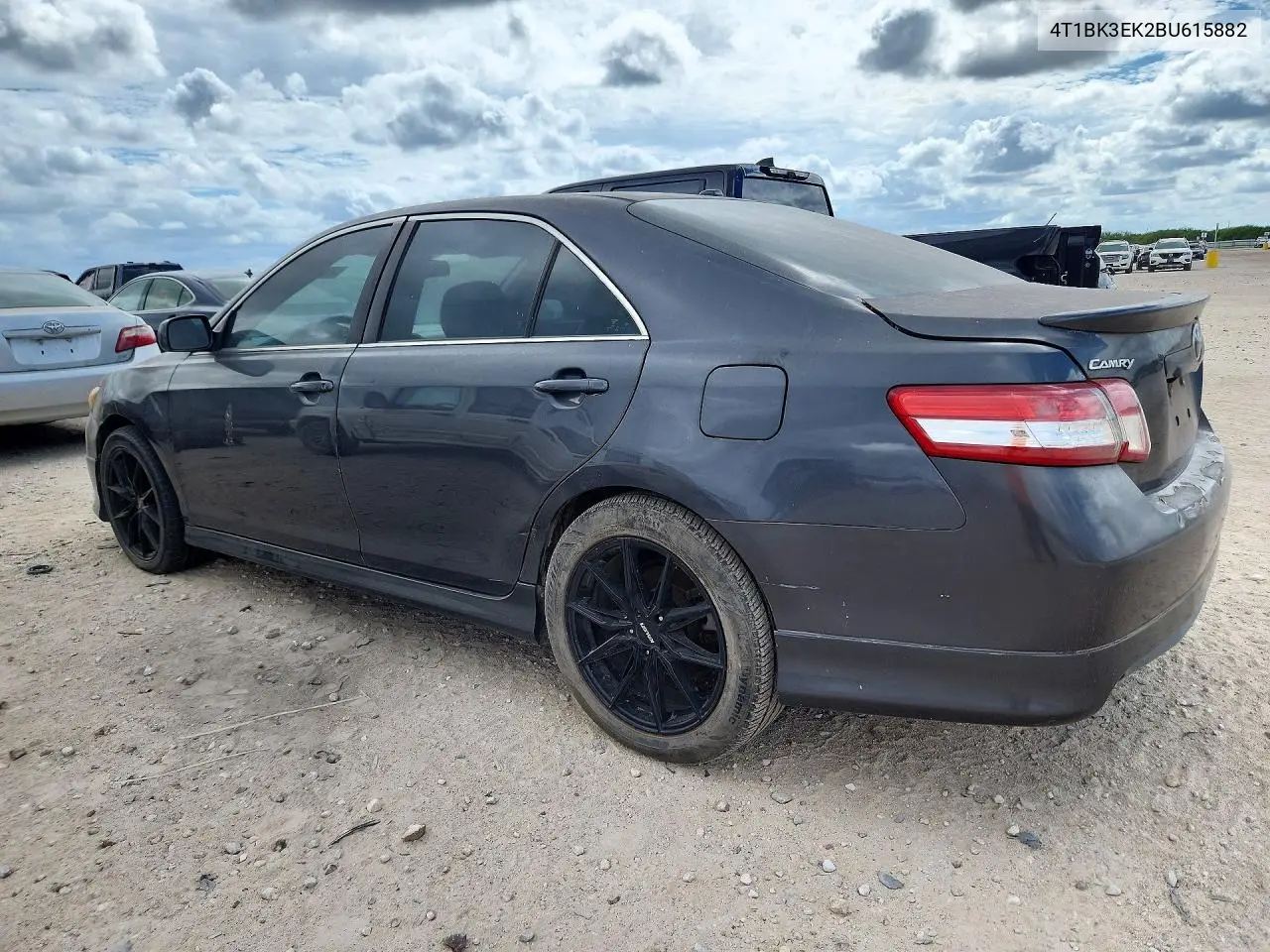2011 TOYOTA CAMRY VIN 4T1BK3EK2BU615882 — фото 2