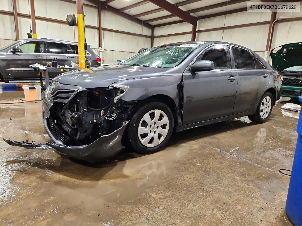 TOYOTA CAMRY 2011, VIN 4T1BF3EK7BU679629