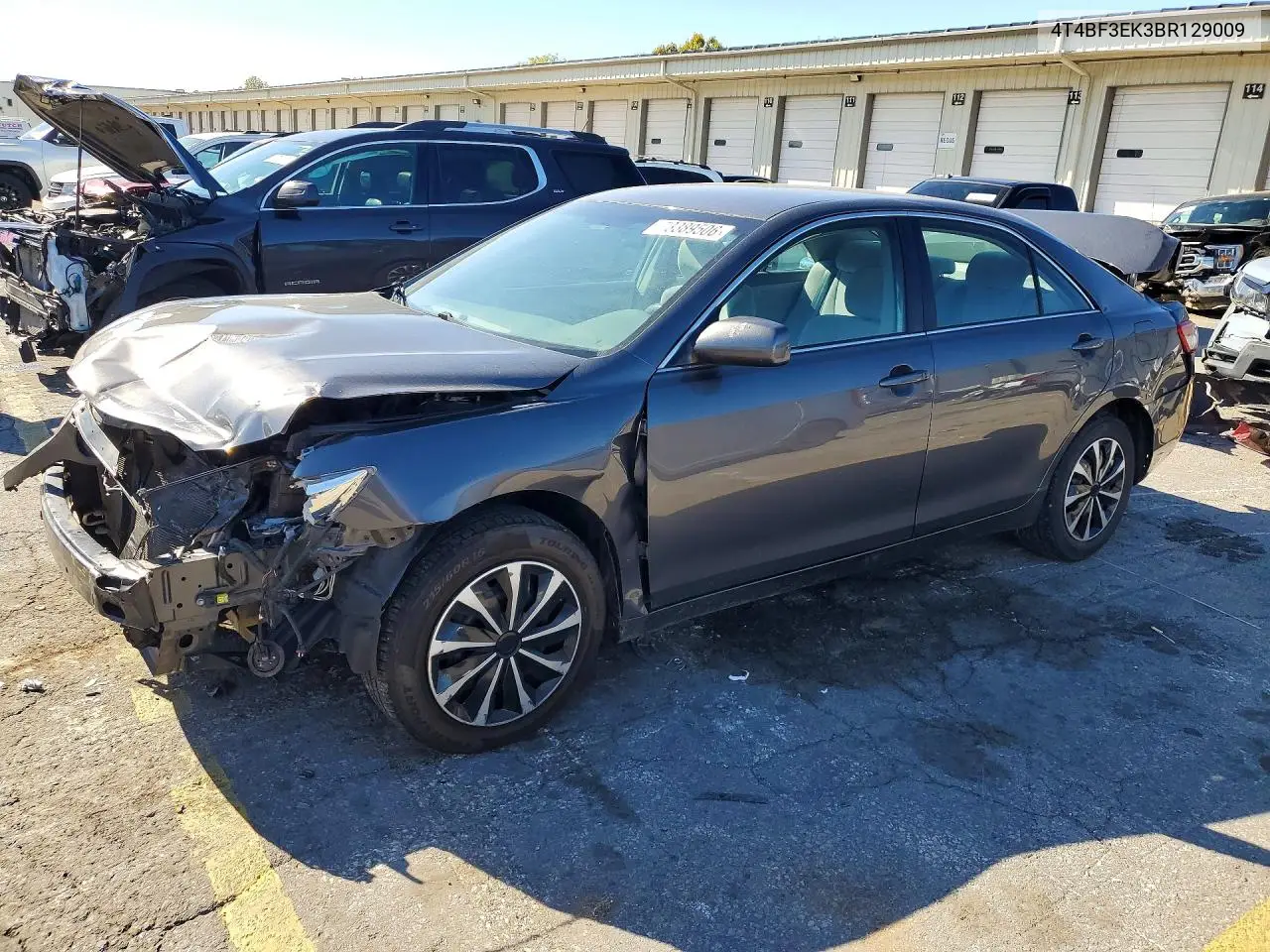 TOYOTA CAMRY 2011, VIN 4T4BF3EK3BR129009