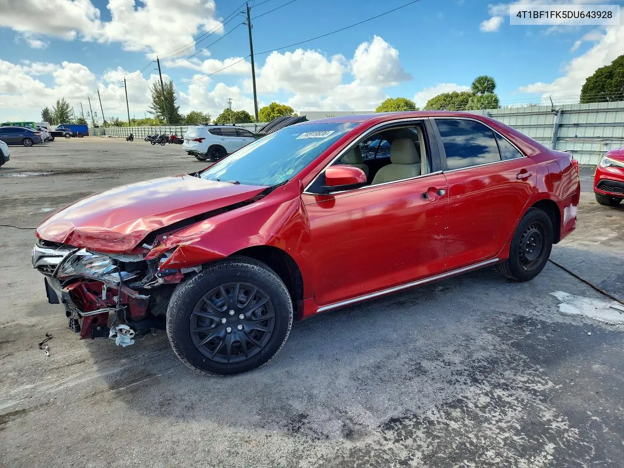 TOYOTA CAMRY 2013, VIN 4T1BF1FK5DU643928