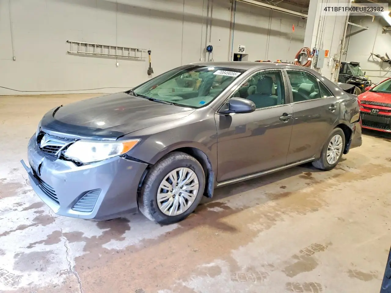 TOYOTA CAMRY 2014, VIN 4T1BF1FK0EU823982