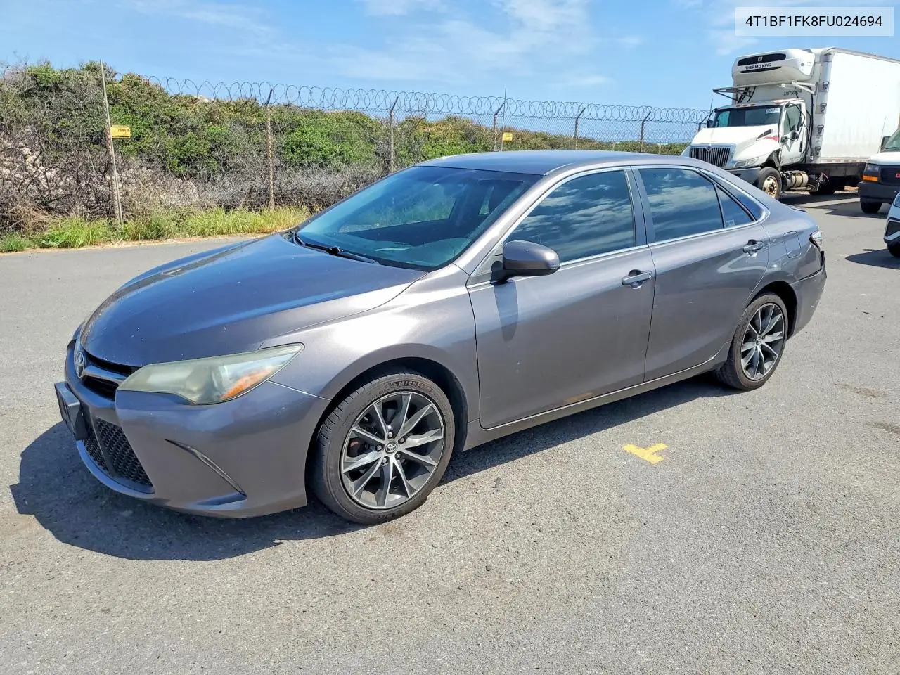TOYOTA CAMRY 2015, VIN 4T1BF1FK8FU024694
