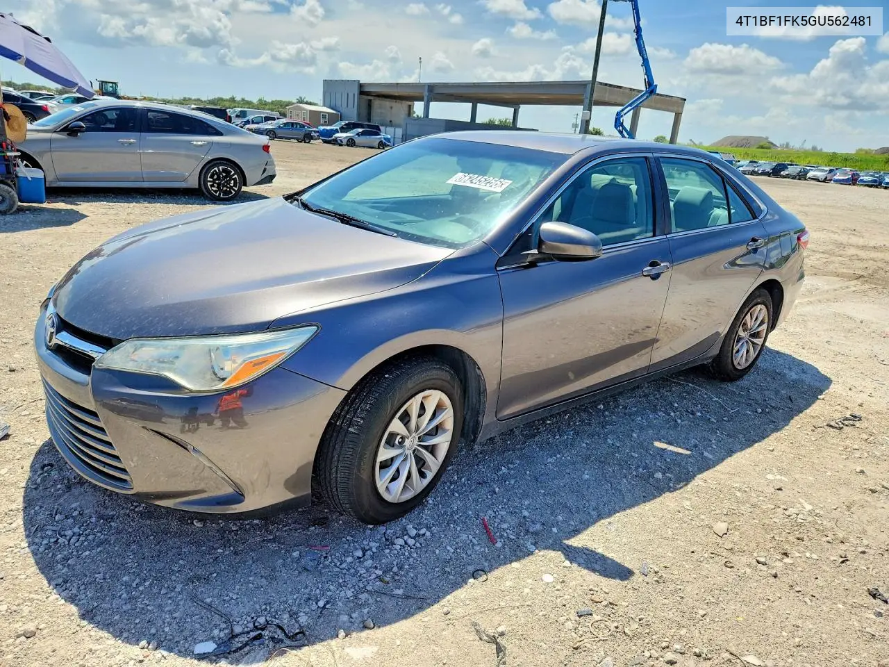 TOYOTA CAMRY 2016, VIN 4T1BF1FK5GU562481