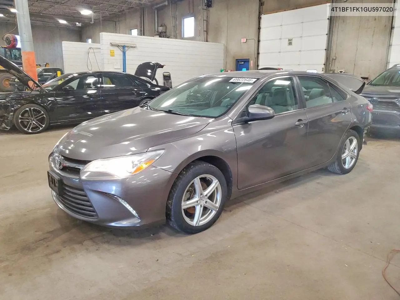 TOYOTA CAMRY 2016, VIN 4T1BF1FK1GU597020