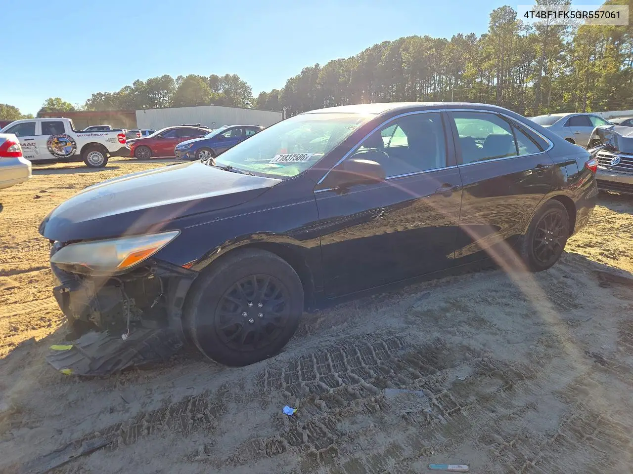 TOYOTA CAMRY 2016, VIN 4T4BF1FK5GR557061