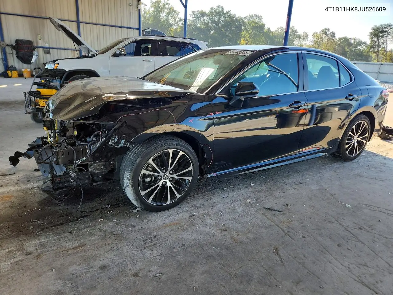 TOYOTA CAMRY 2018, VIN 4T1B11HK8JU526609