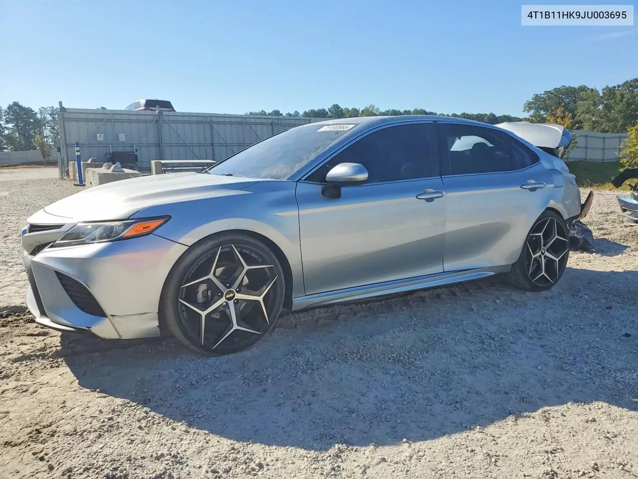TOYOTA CAMRY 2018, VIN 4T1B11HK9JU003695