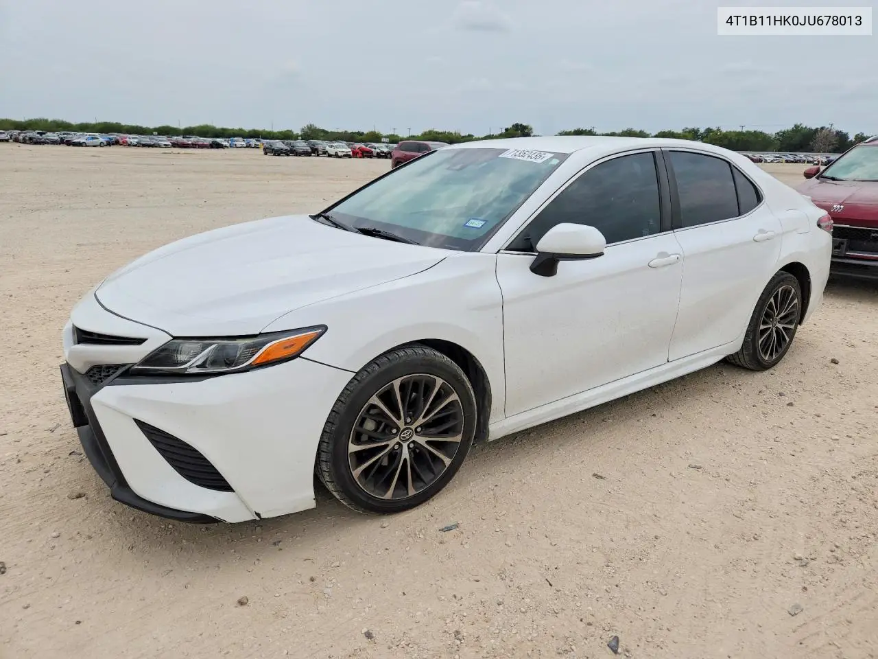 TOYOTA CAMRY 2018, VIN 4T1B11HK0JU678013