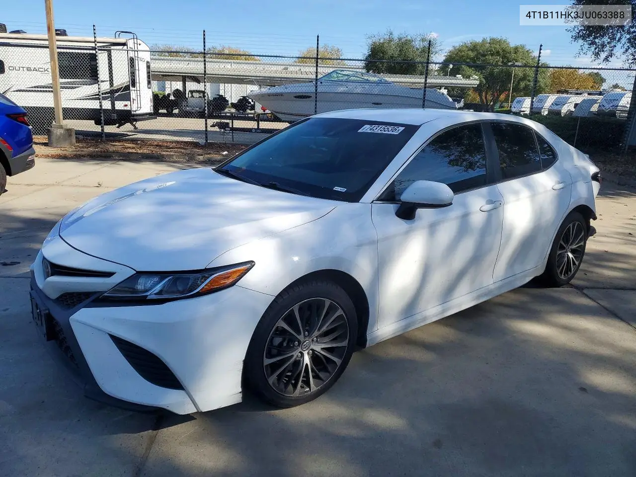 TOYOTA CAMRY 2018, VIN 4T1B11HK3JU063388