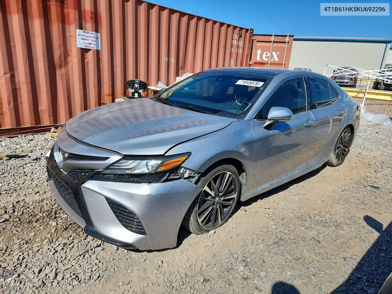 TOYOTA CAMRY 2019, VIN 4T1B61HK5KU692296