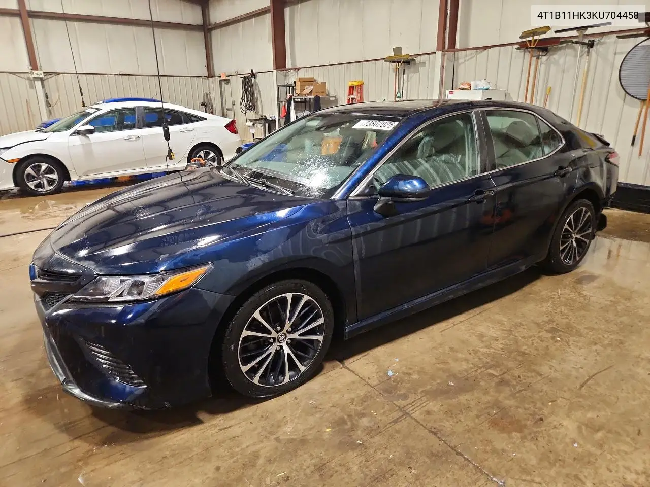 TOYOTA CAMRY 2019, VIN 4T1B11HK3KU704458