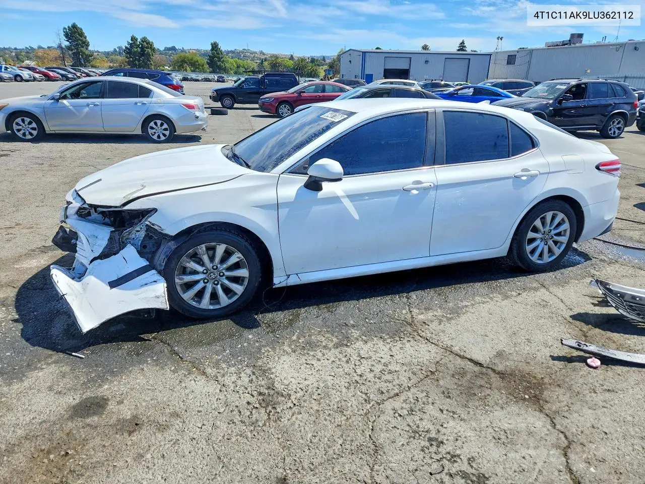 TOYOTA CAMRY 2020, VIN 4T1C11AK9LU362112