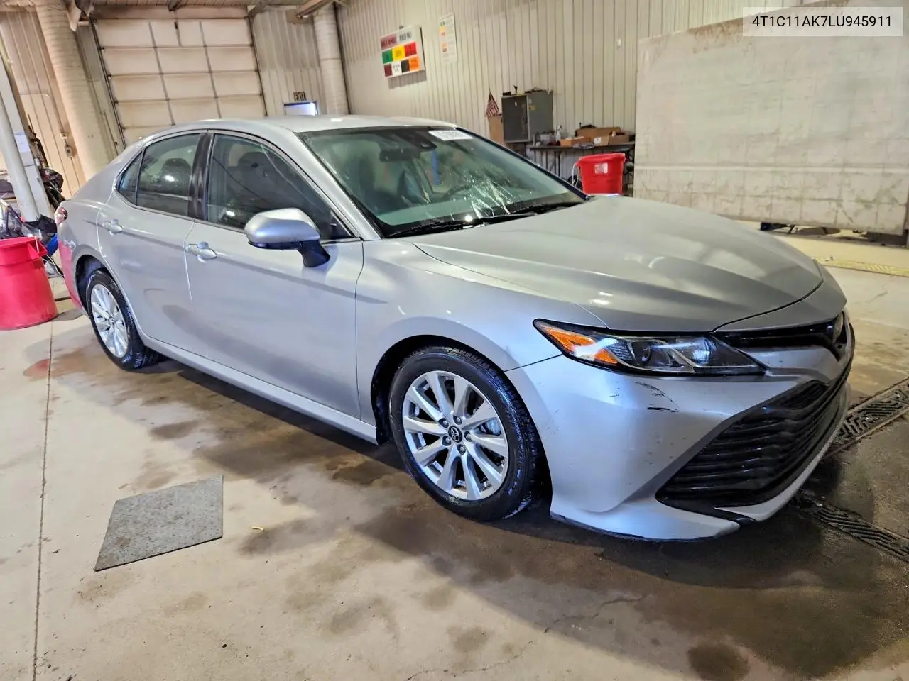 2020 TOYOTA CAMRY VIN 4T1C11AK7LU945911 — фото 4