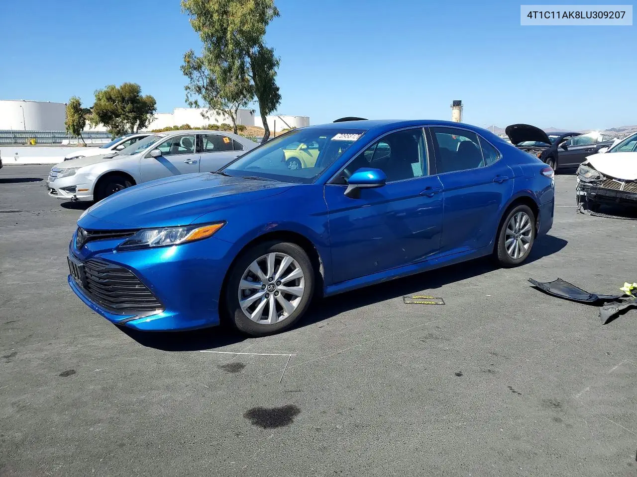 TOYOTA CAMRY 2020, VIN 4T1C11AK8LU309207