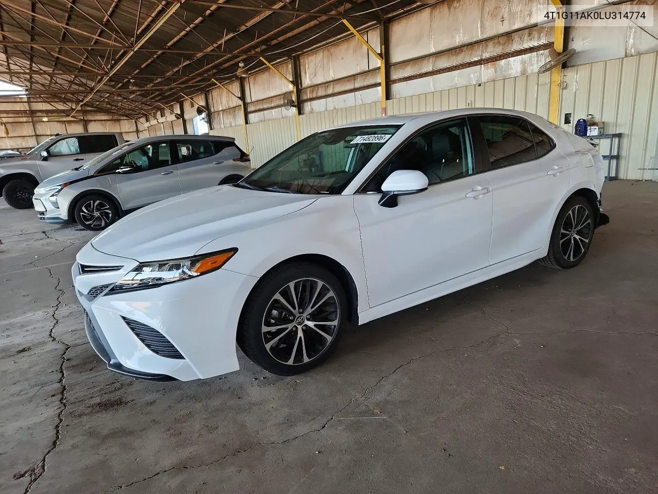 TOYOTA CAMRY 2020, VIN 4T1G11AK0LU314774