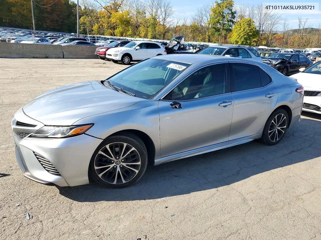 TOYOTA CAMRY 2020, VIN 4T1G11AK5LU935721