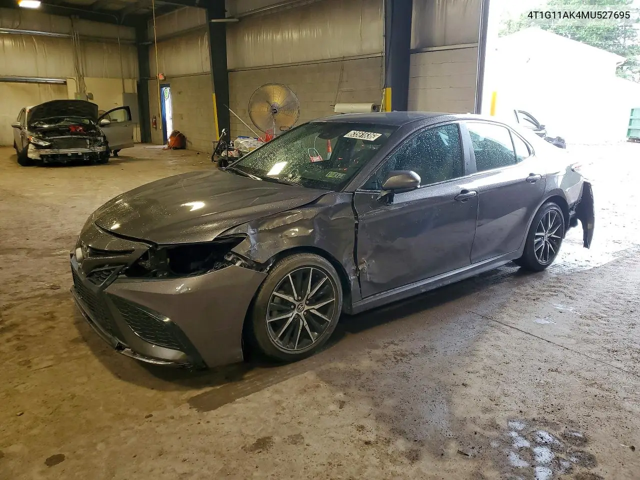 TOYOTA CAMRY 2021, VIN 4T1G11AK4MU527695