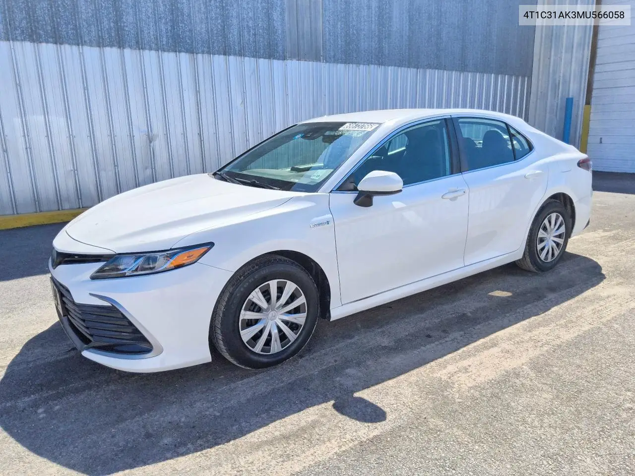 TOYOTA CAMRY 2021, VIN 4T1C31AK3MU566058