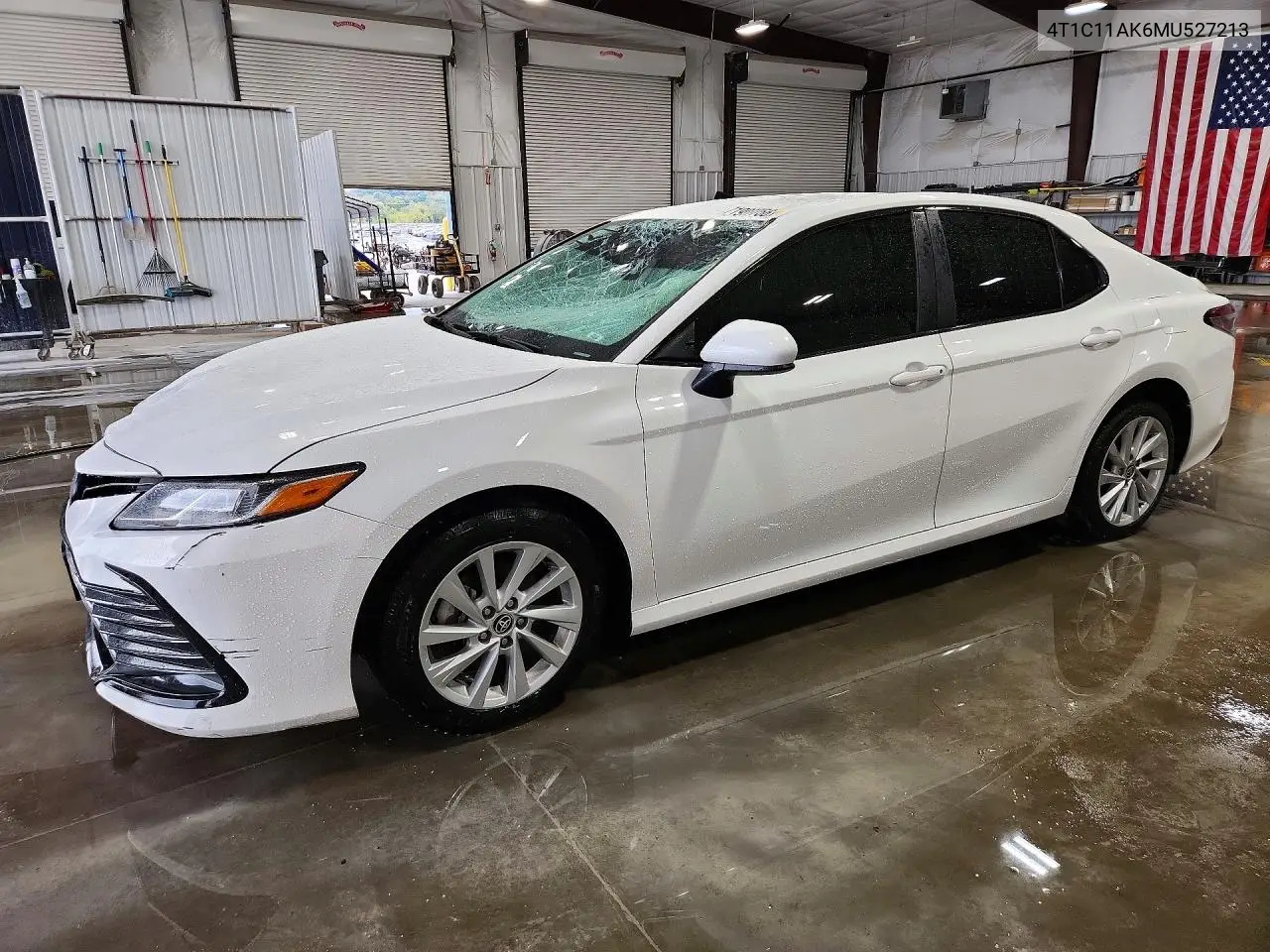 TOYOTA CAMRY 2021, VIN 4T1C11AK6MU527213