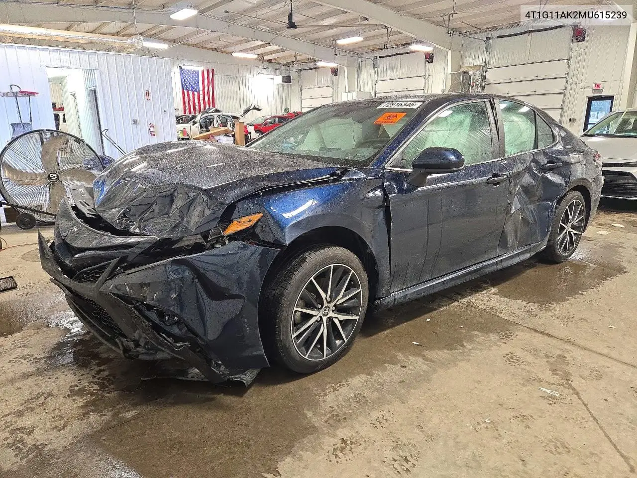 TOYOTA CAMRY 2021, VIN 4T1G11AK2MU615239