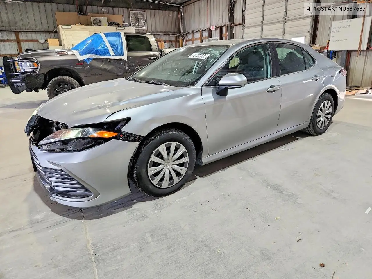 TOYOTA CAMRY 2022, VIN 4T1C31AK1NU587637