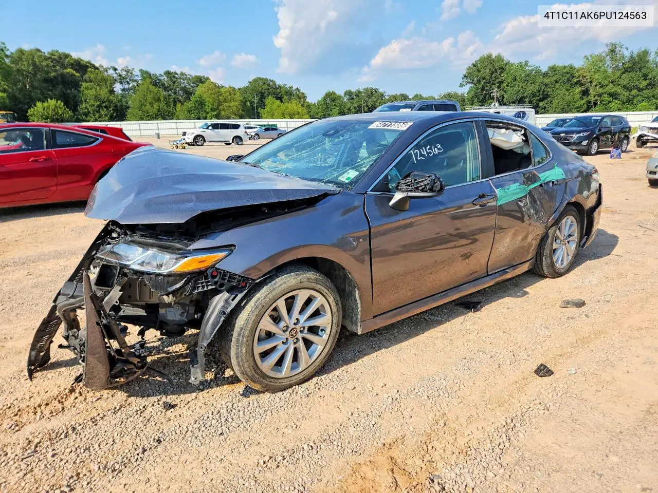 TOYOTA CAMRY 2023, VIN 4T1C11AK6PU124563