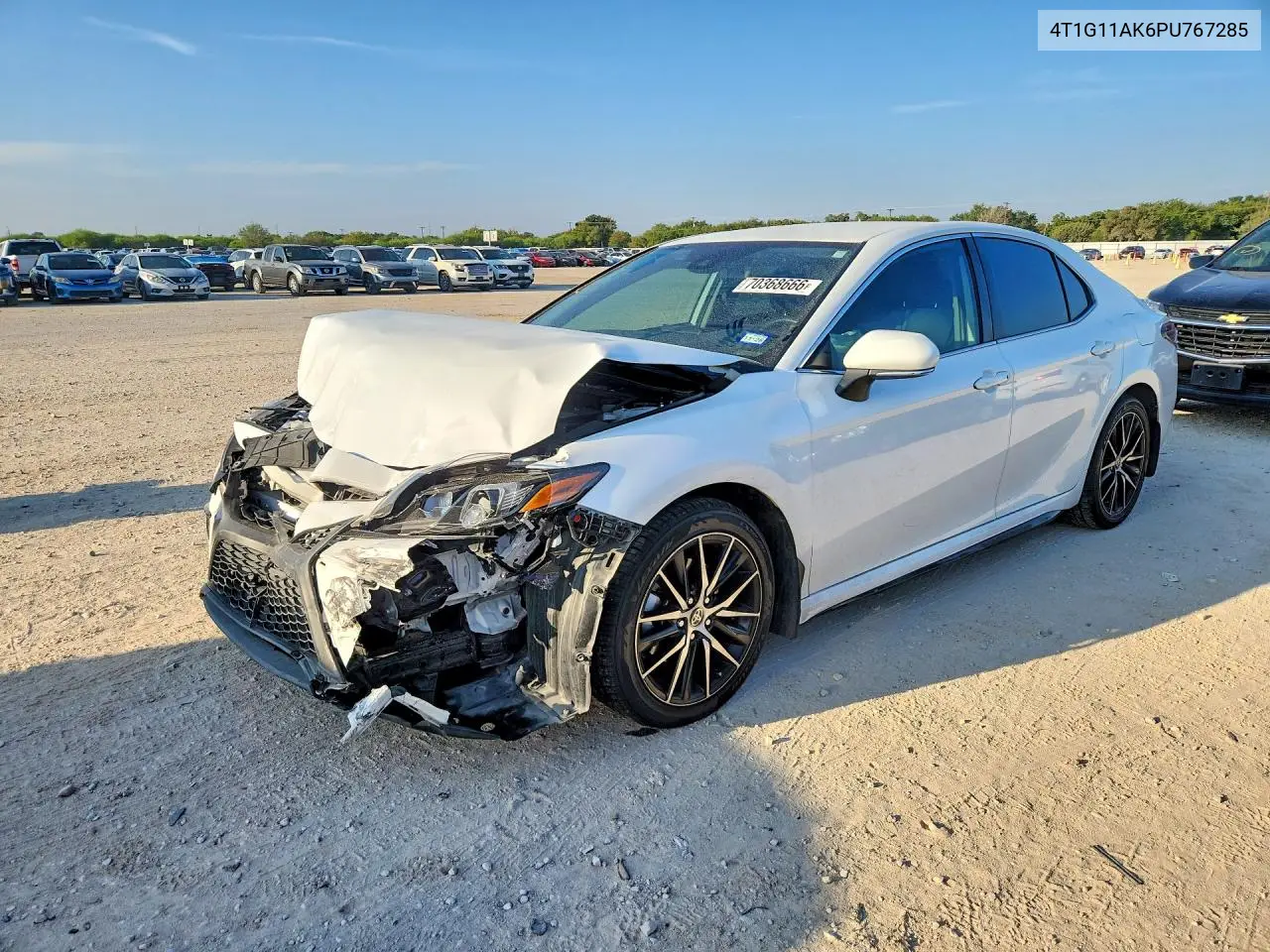 TOYOTA CAMRY 2023, VIN 4T1G11AK6PU767285