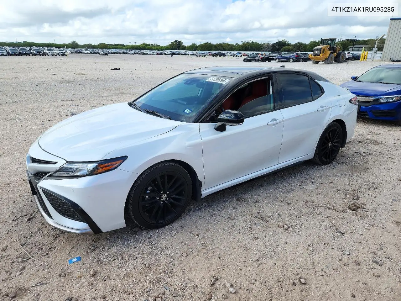 TOYOTA CAMRY 2024, VIN 4T1KZ1AK1RU095285