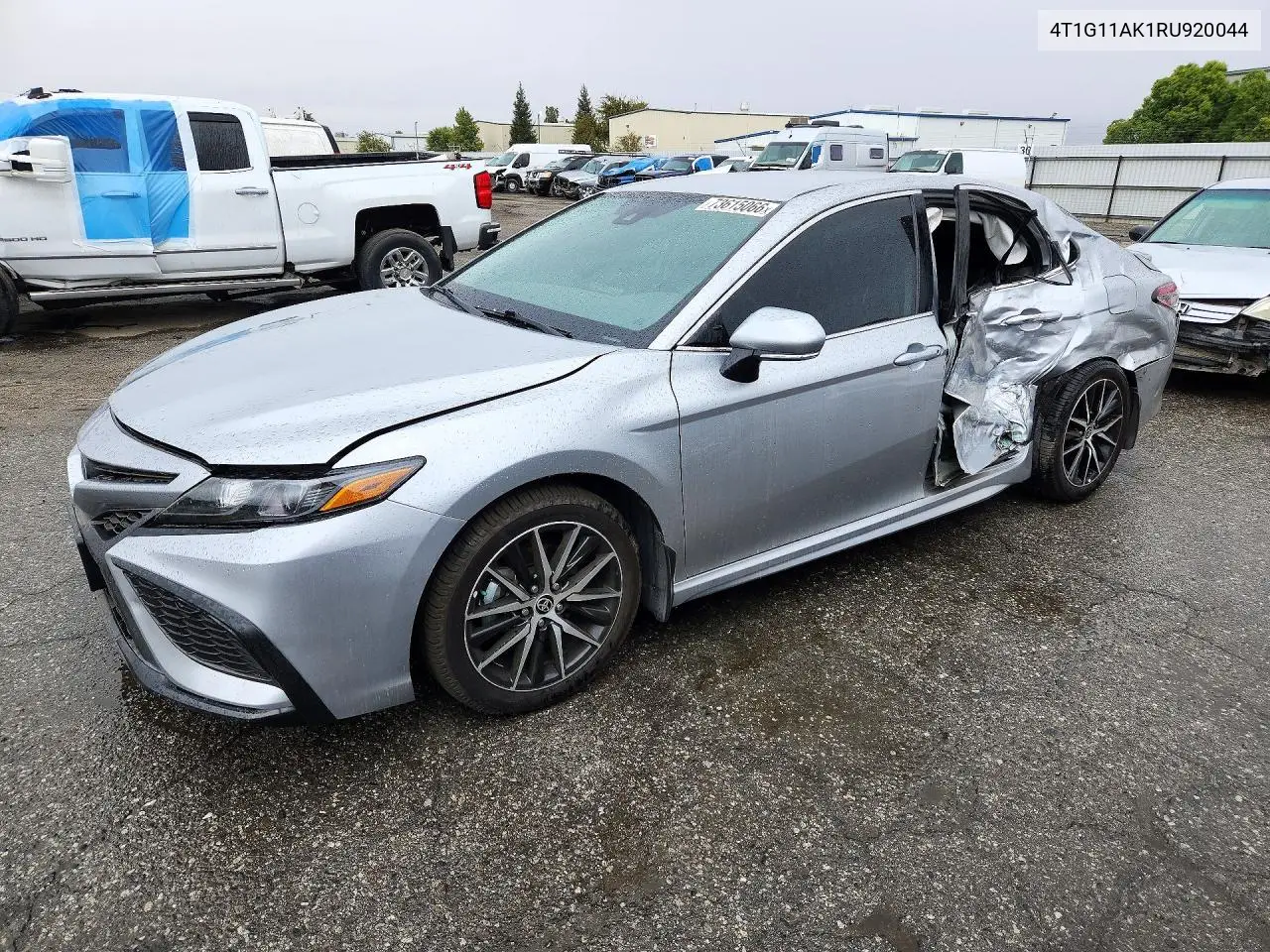 TOYOTA CAMRY 2024, VIN 4T1G11AK1RU920044