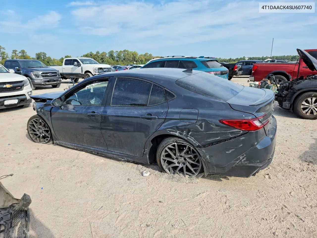 2025 TOYOTA CAMRY VIN 4T1DAACK4SU607740 — фото 2