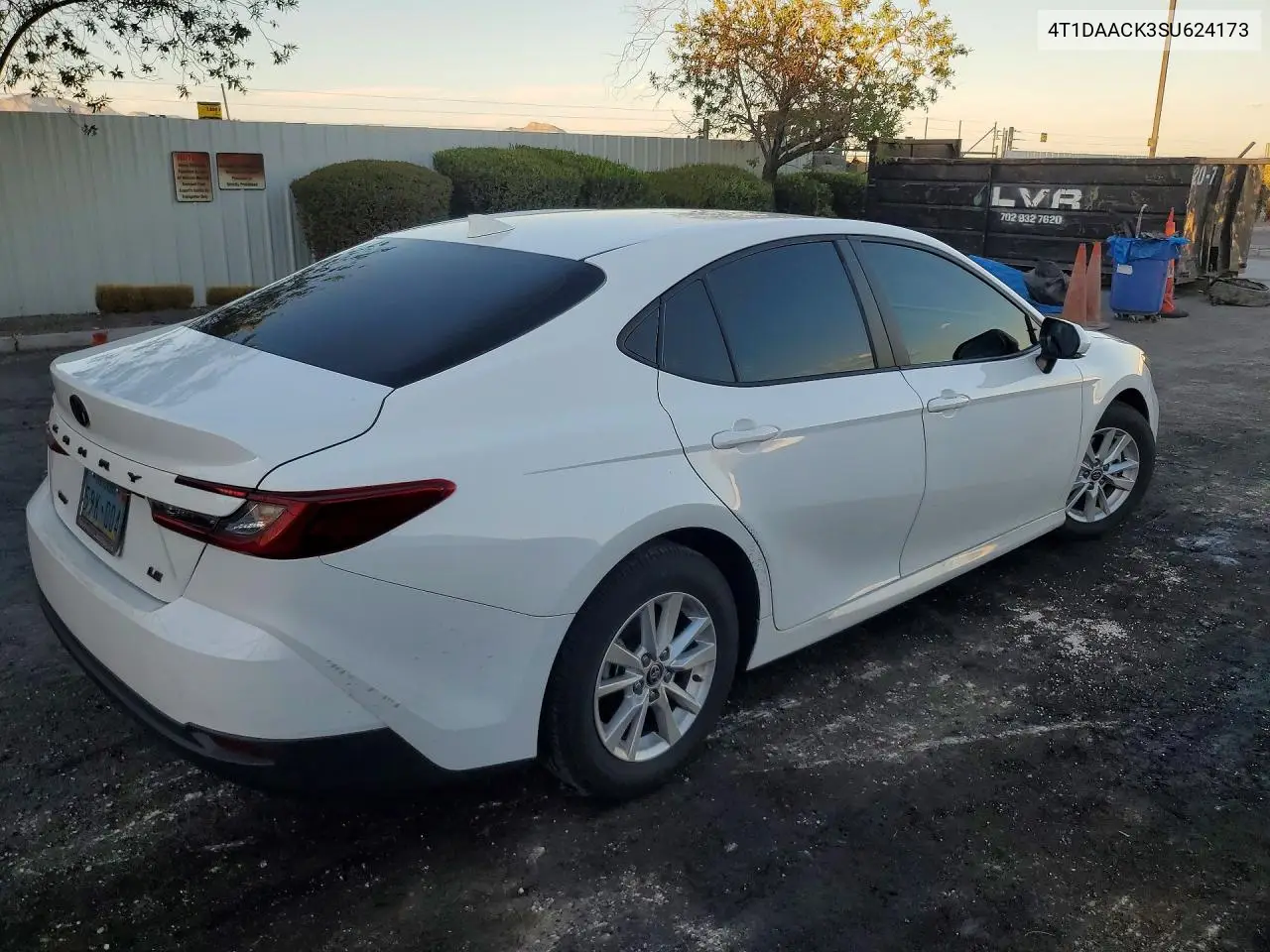 2025 TOYOTA CAMRY VIN 4T1DAACK3SU624173 — фото 3