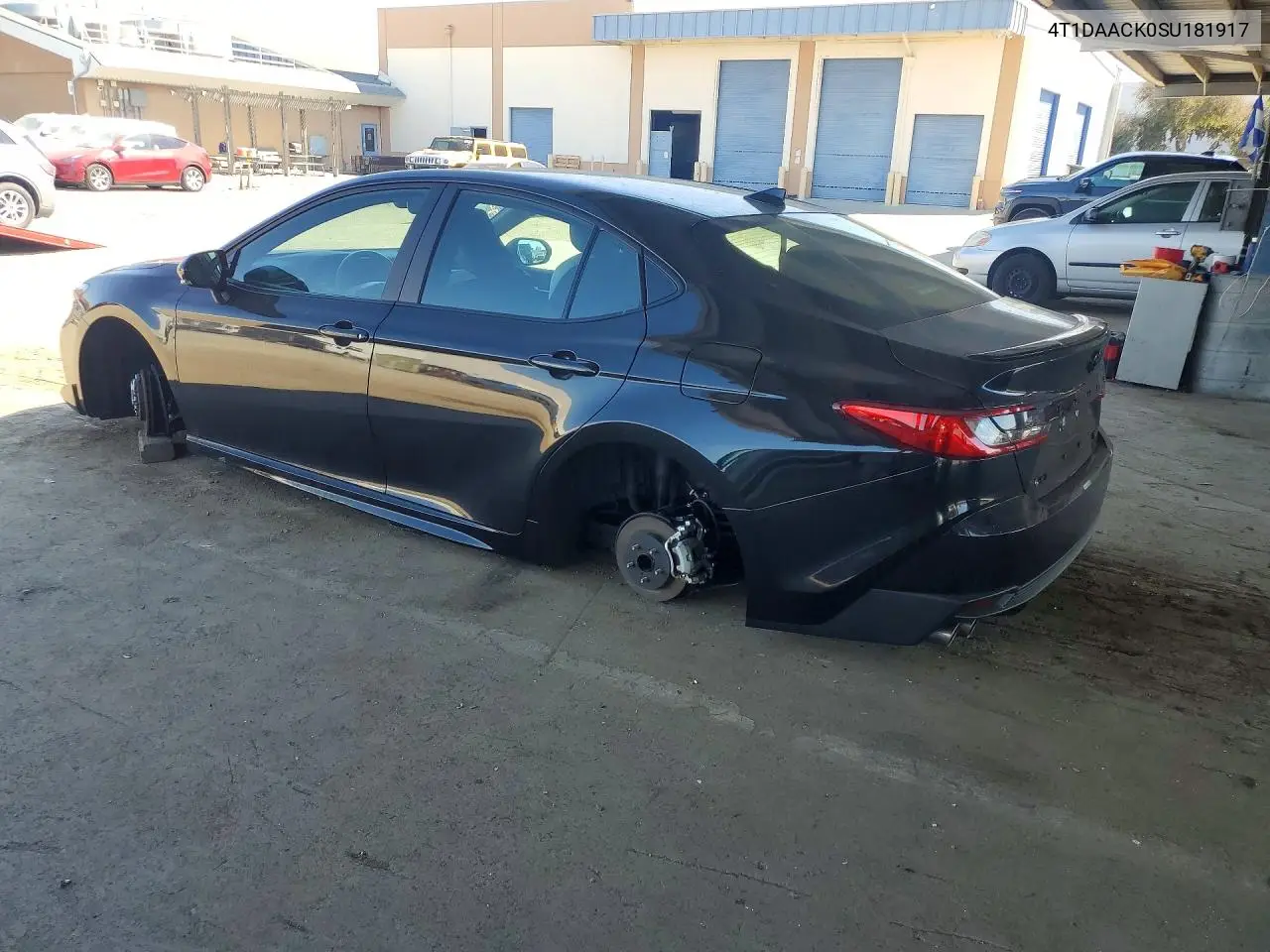 2025 TOYOTA CAMRY VIN 4T1DAACK0SU181917 — фото 2