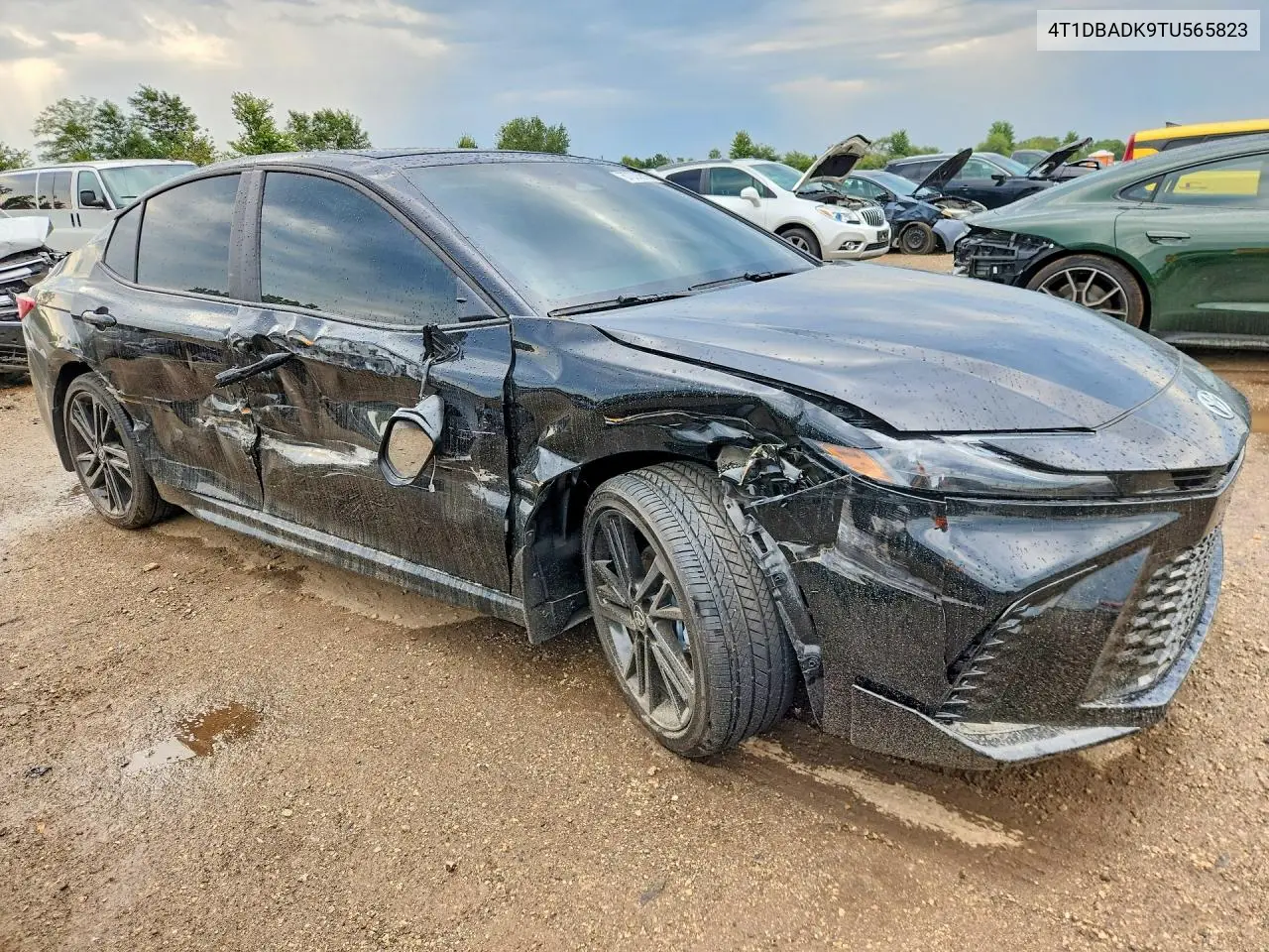 2026 TOYOTA CAMRY VIN 4T1DBADK9TU565823 — фото 4