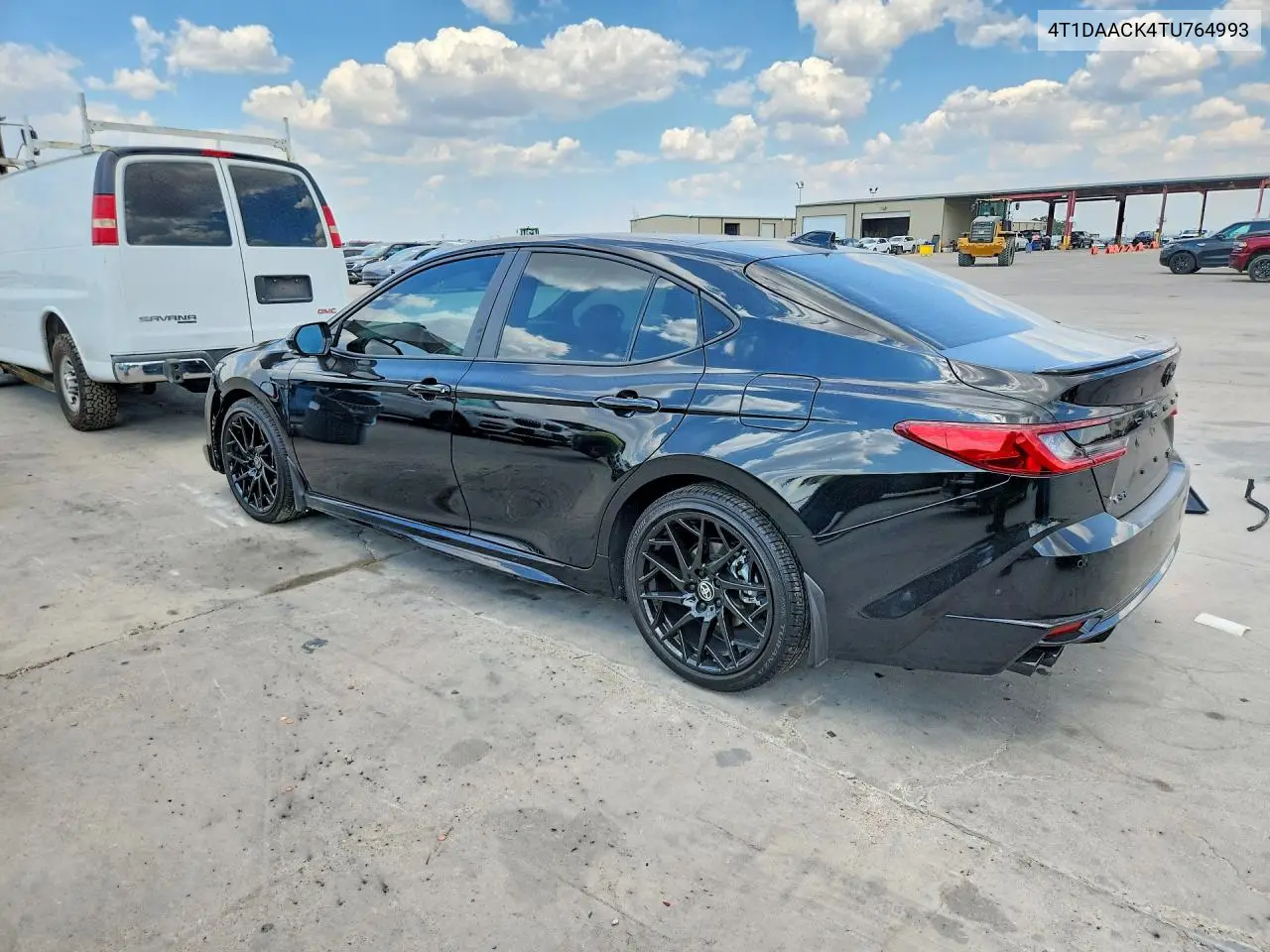 2026 TOYOTA CAMRY VIN 4T1DAACK4TU764993 — фото 2