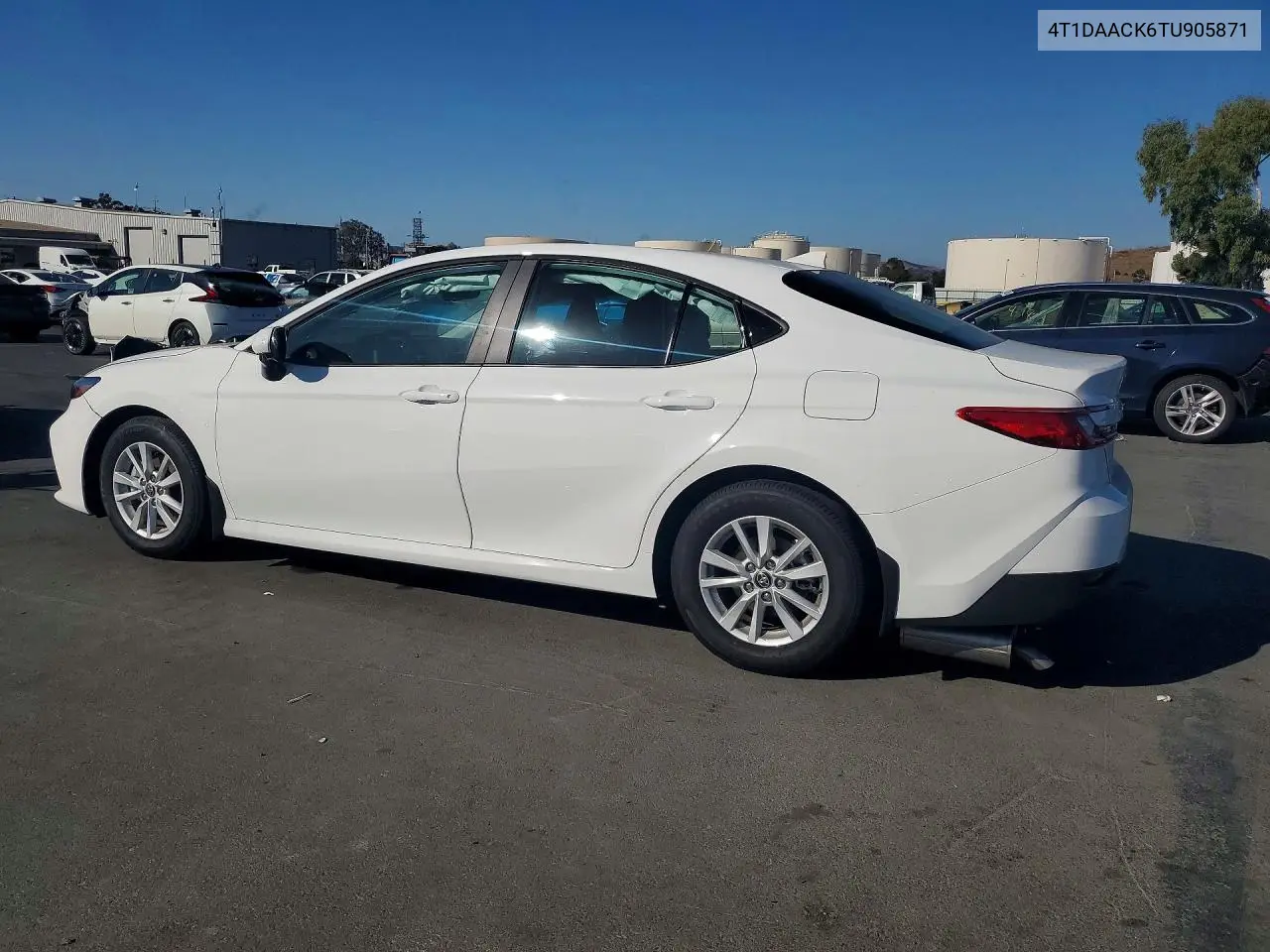 2026 TOYOTA CAMRY VIN 4T1DAACK6TU905871 — фото 2