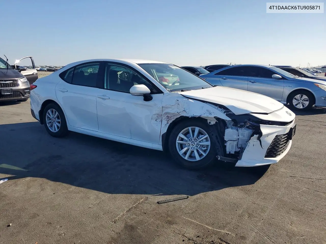 2026 TOYOTA CAMRY VIN 4T1DAACK6TU905871 — фото 4