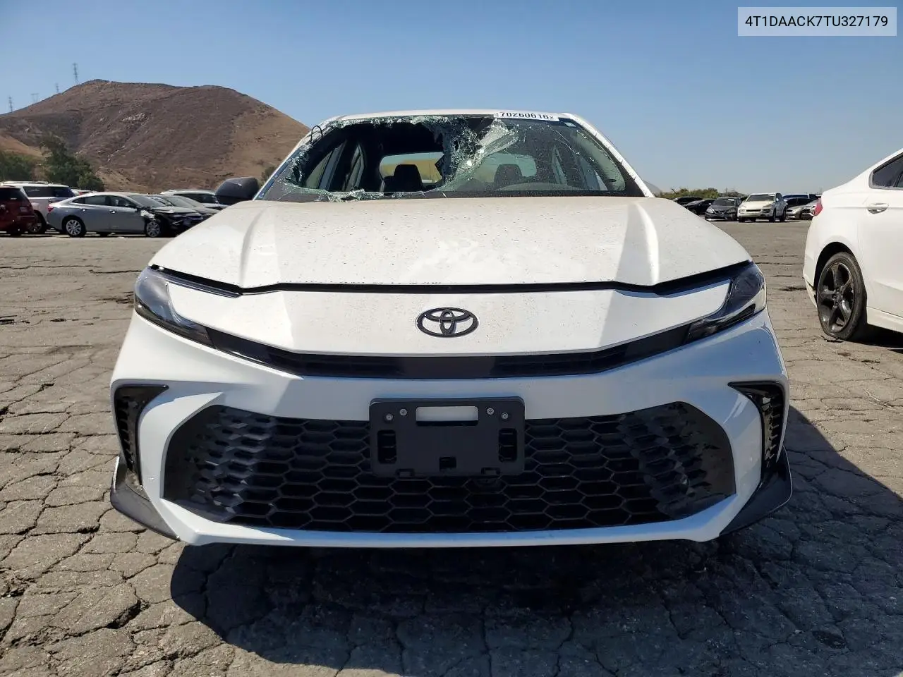 2026 TOYOTA CAMRY VIN 4T1DAACK7TU327179 — фото 5