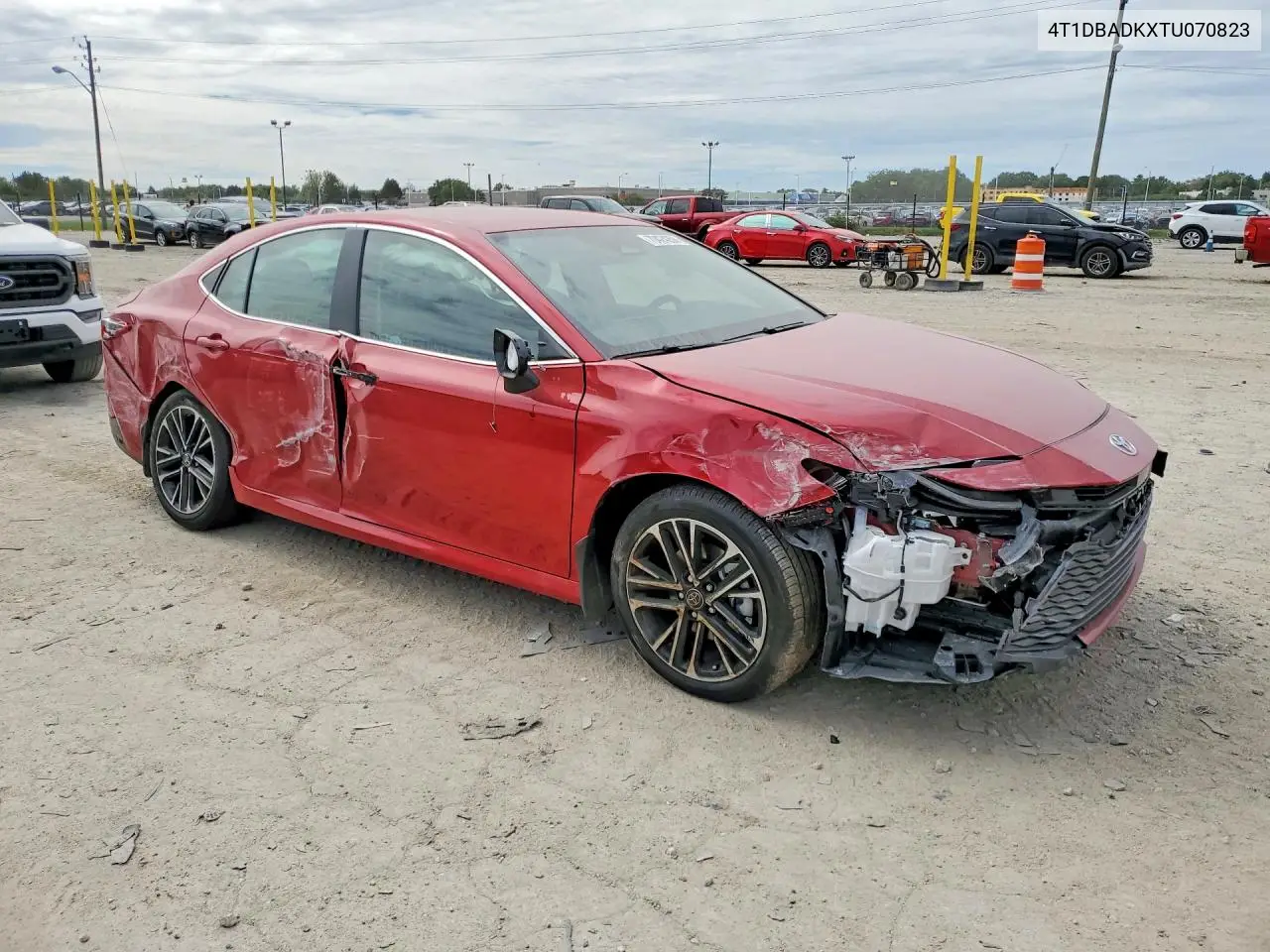 2026 TOYOTA CAMRY VIN 4T1DBADKXTU070823 — фото 4