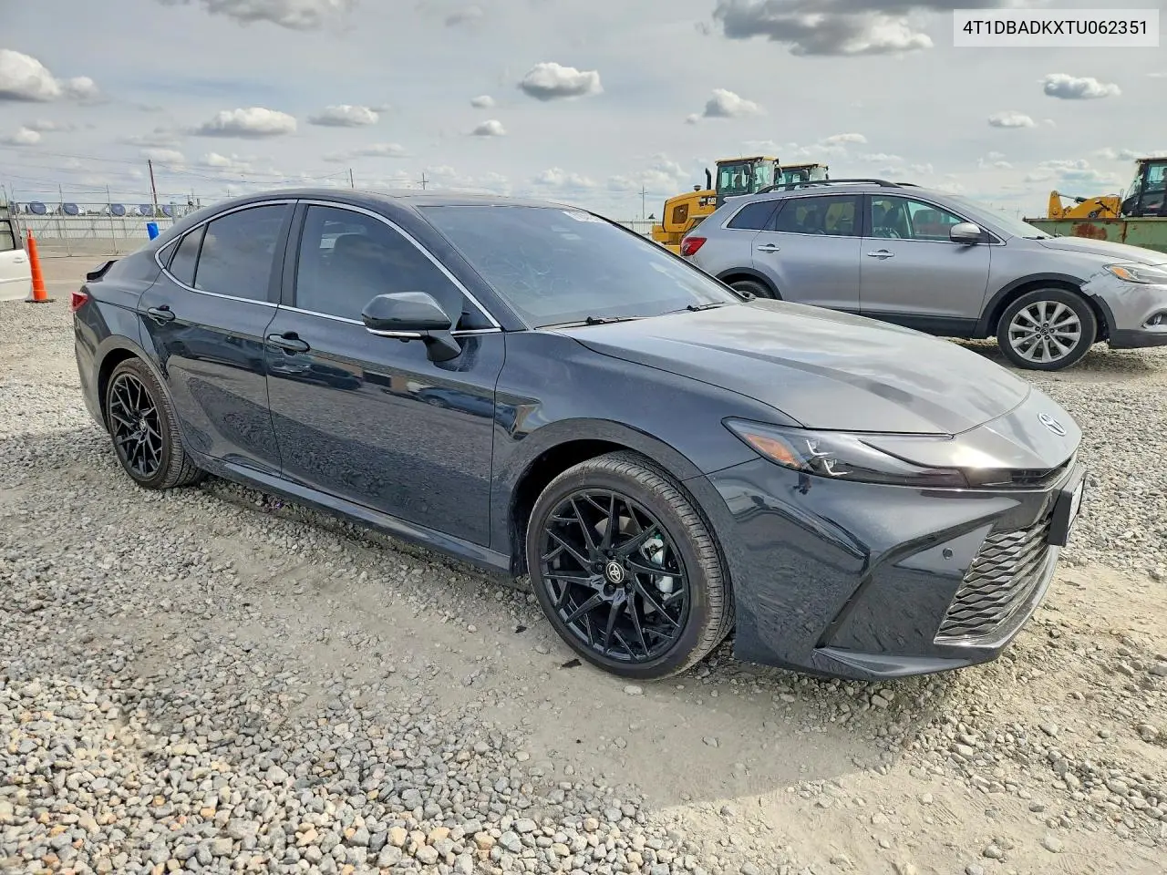 2026 TOYOTA CAMRY VIN 4T1DBADKXTU062351 — фото 4