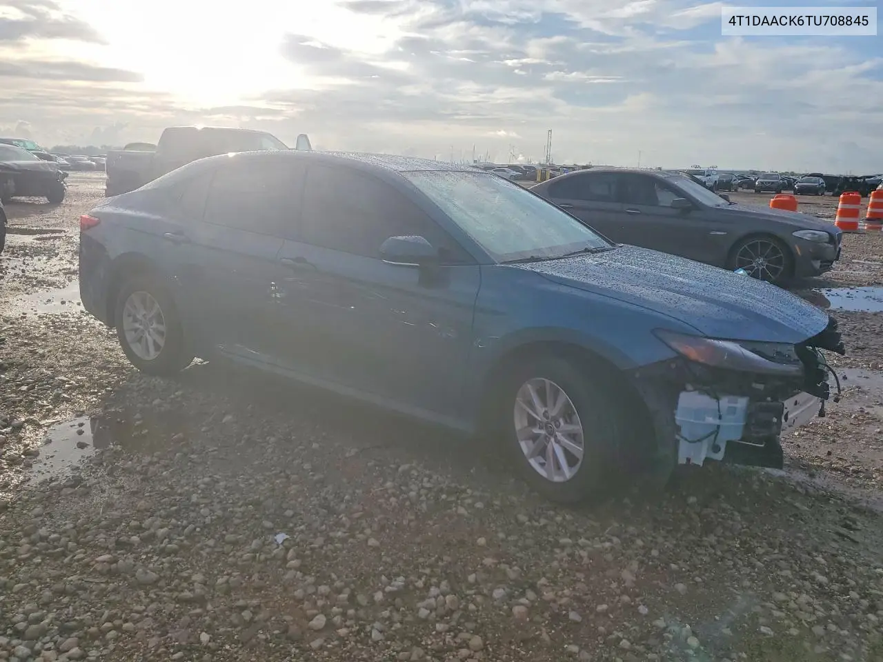 2026 TOYOTA CAMRY VIN 4T1DAACK6TU708845 — фото 4