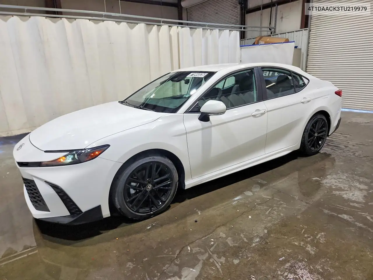 TOYOTA CAMRY 2026, VIN 4T1DAACK3TU219979