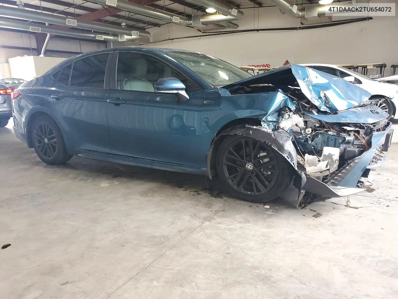2026 TOYOTA CAMRY VIN 4T1DAACK2TU654072 — фото 4