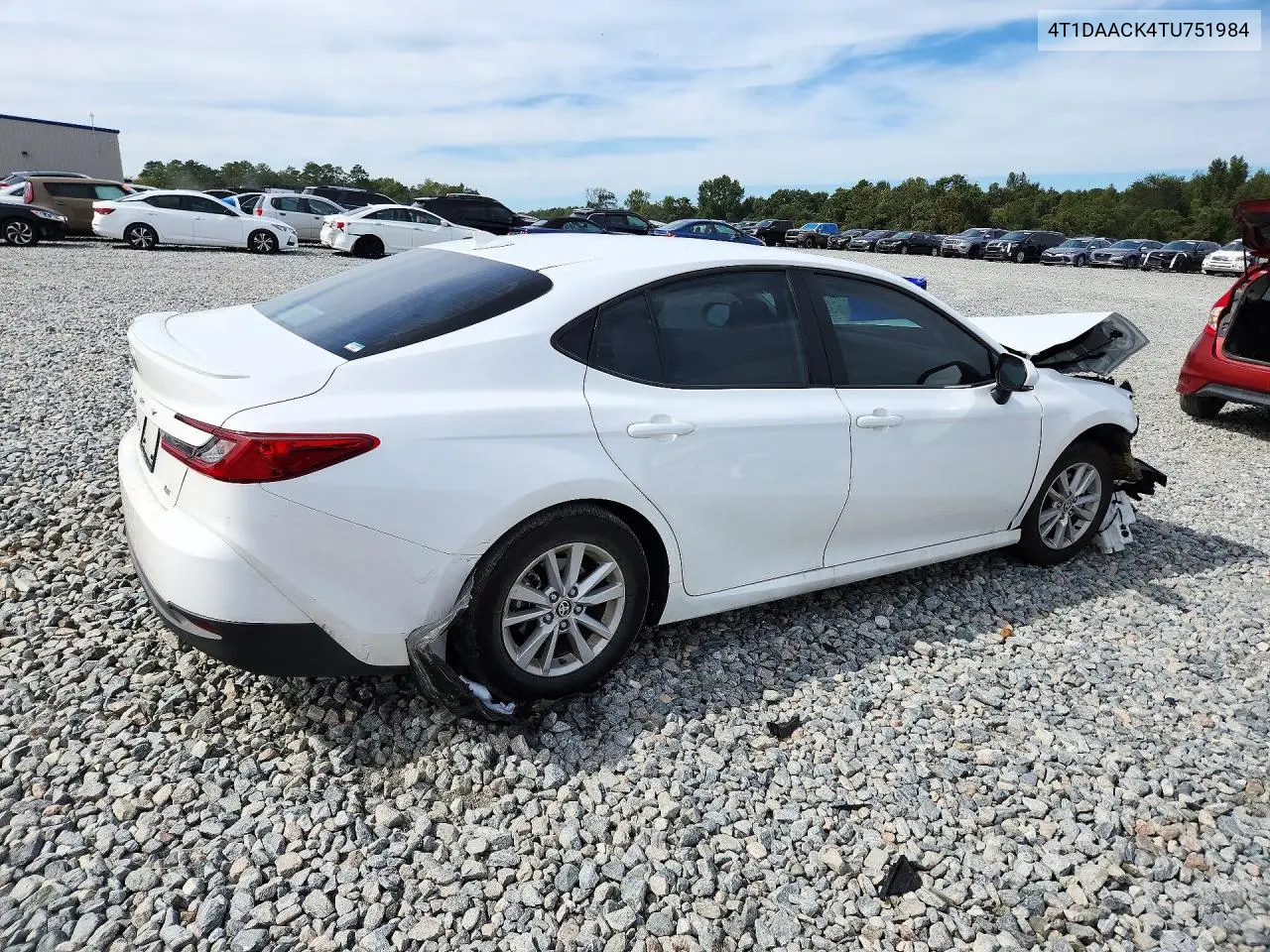 2026 TOYOTA CAMRY VIN 4T1DAACK4TU751984 — фото 3