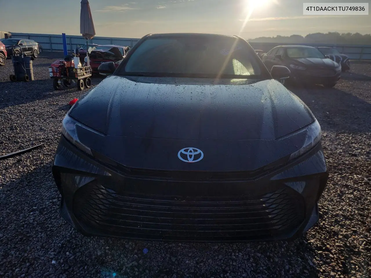 2026 TOYOTA CAMRY VIN 4T1DAACK1TU749836 — фото 5
