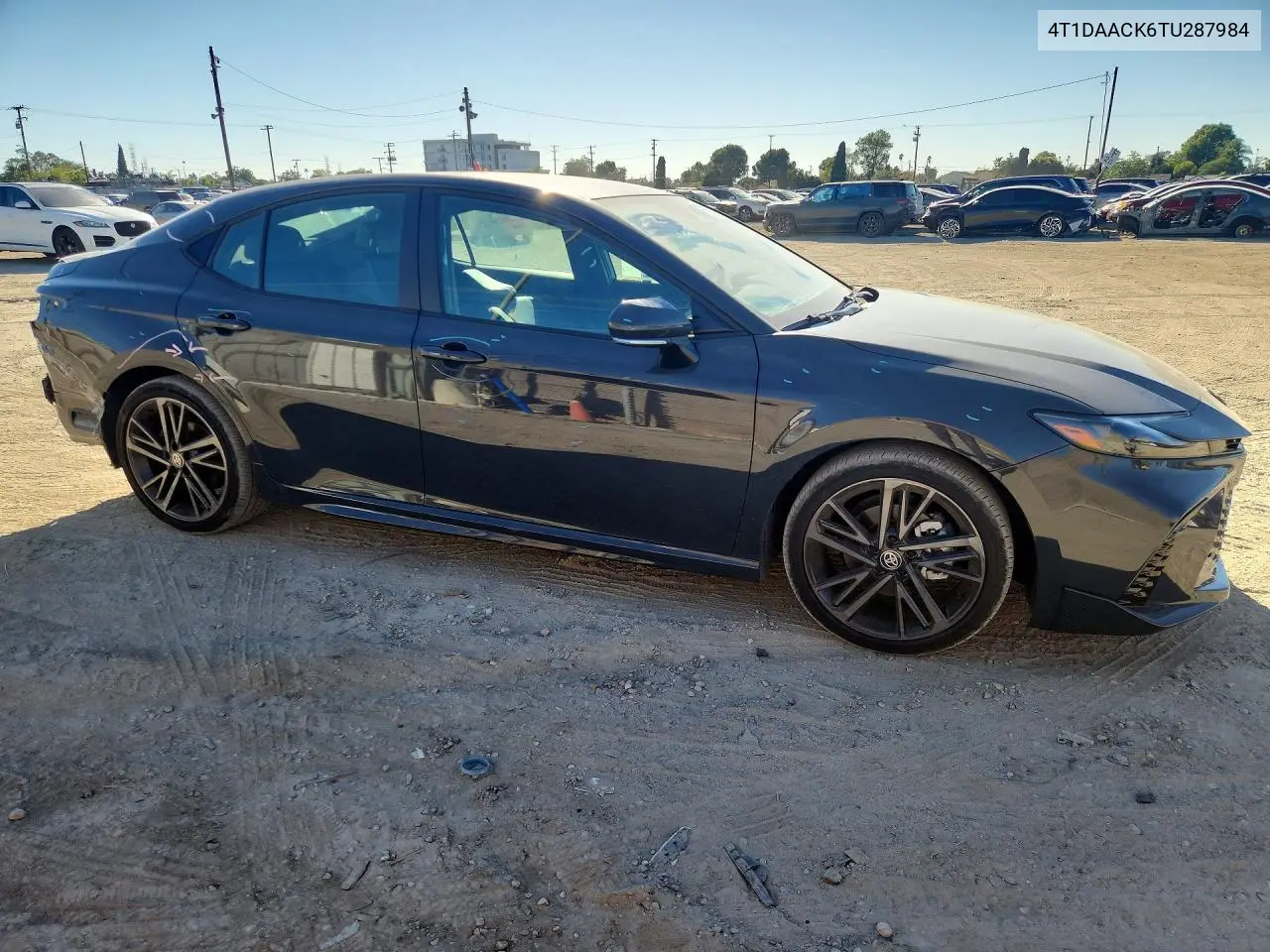 2026 TOYOTA CAMRY VIN 4T1DAACK6TU287984 — фото 4